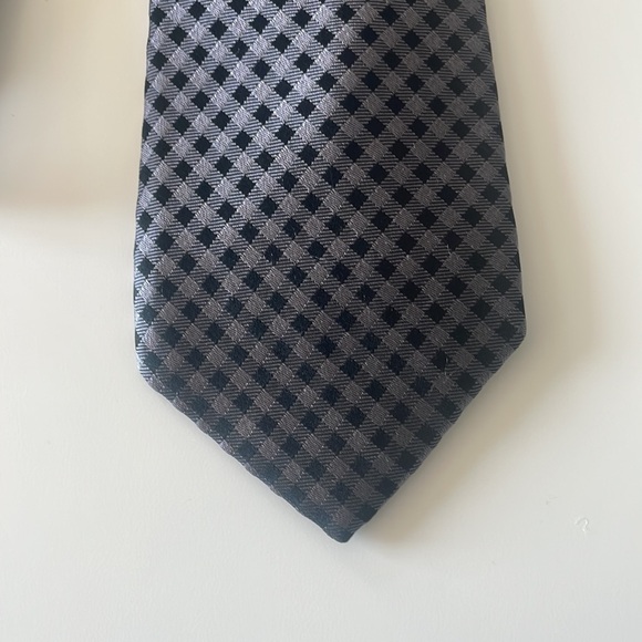 Michael Kors Black and Grey Plaid Silk Tie - Picture 9 of 10